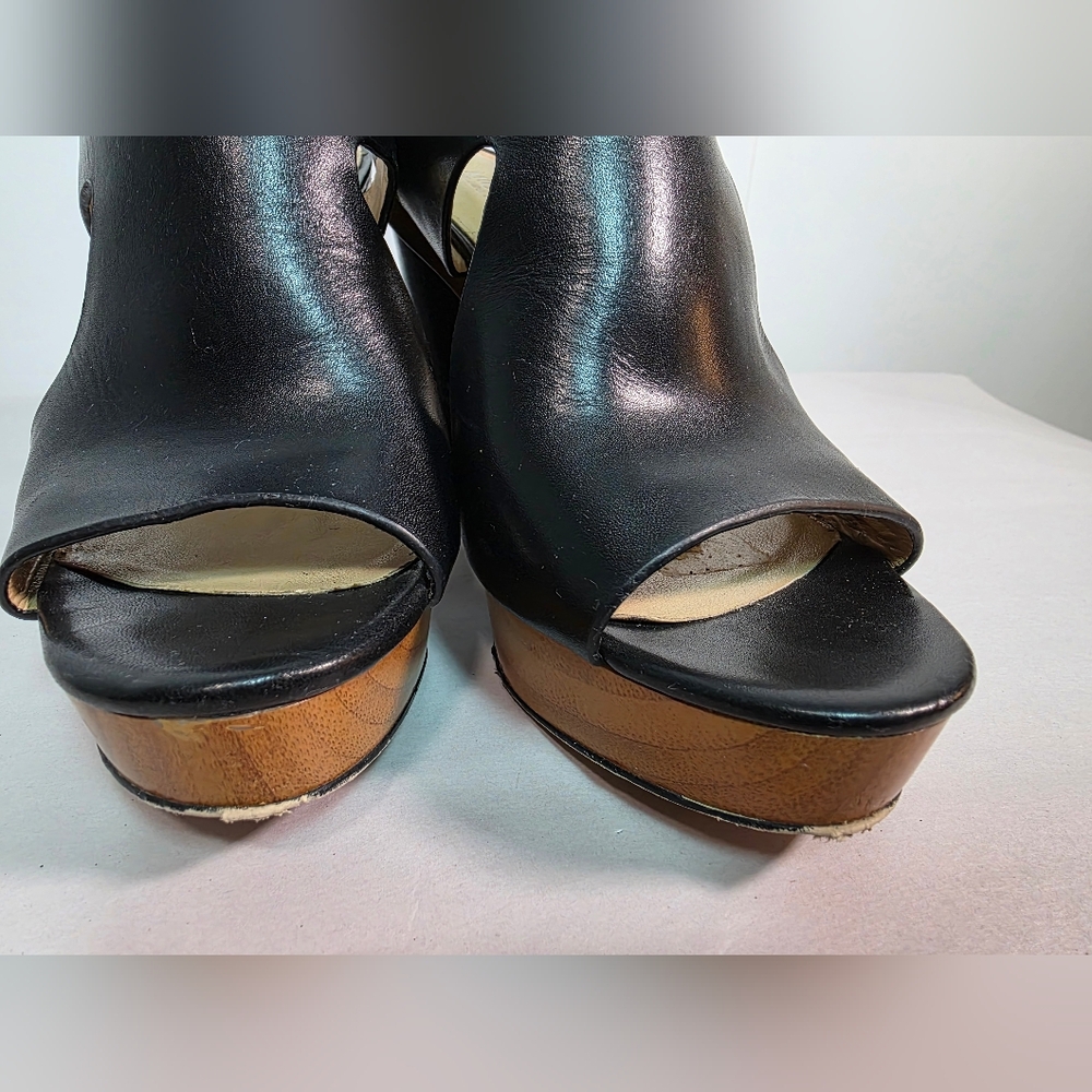 MICHAEL Michael Kors Black Leather Peep Toe Wedge Sandals Size 7M 37 - Picture 5 of 10